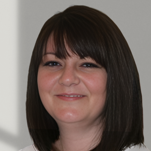 Claire Daniel i2i Basingstoke Training Centre Administration Lead